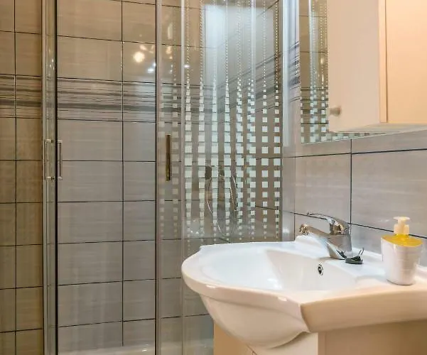 Lorena トロギール